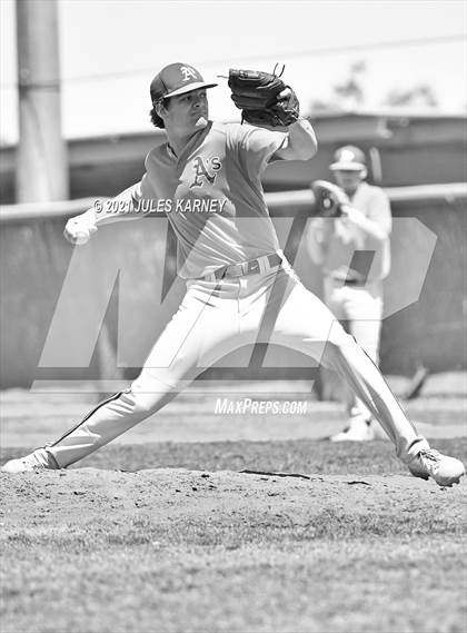 Thumbnail 3 in Bishop Manogue vs Reno (PBR Nevada State Championship Round 2) photogallery.