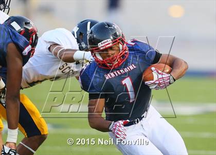 Thumbnail 3 in Centennial vs. Highland Park (Tom Landry Classic) photogallery.