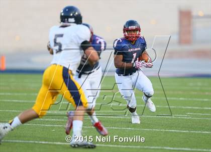 Thumbnail 1 in Centennial vs. Highland Park (Tom Landry Classic) photogallery.
