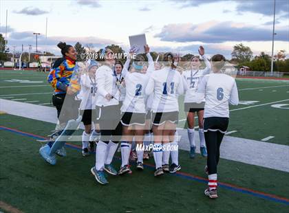 Thumbnail 2 in Rondout Valley vs Red Hook (Section 9 Class B Final) photogallery.
