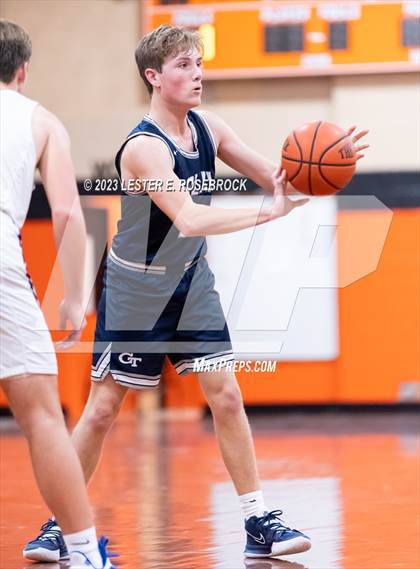Thumbnail 2 in Goliad vs Snook (Schulenburg Shorthorn Tournament) photogallery.