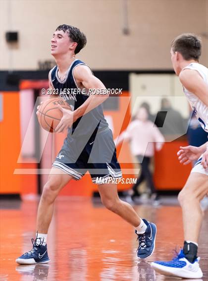 Thumbnail 2 in Goliad vs Snook (Schulenburg Shorthorn Tournament) photogallery.