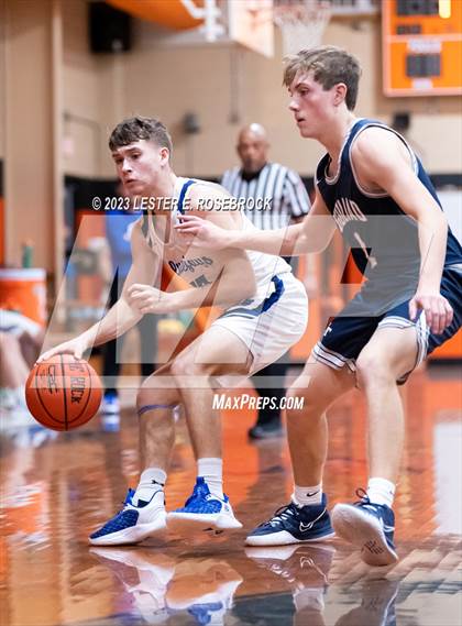 Thumbnail 1 in Goliad vs Snook (Schulenburg Shorthorn Tournament) photogallery.