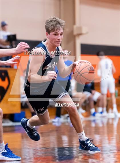 Thumbnail 2 in Goliad vs Snook (Schulenburg Shorthorn Tournament) photogallery.
