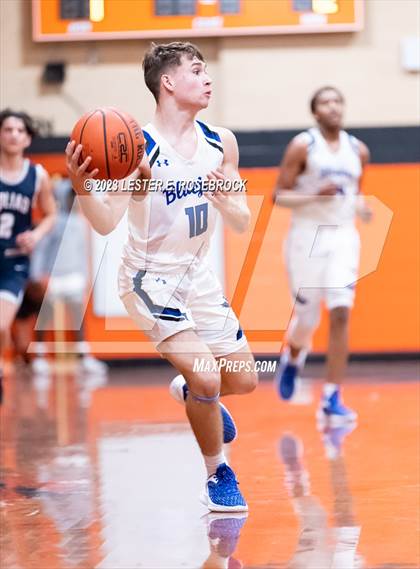 Thumbnail 1 in Goliad vs Snook (Schulenburg Shorthorn Tournament) photogallery.