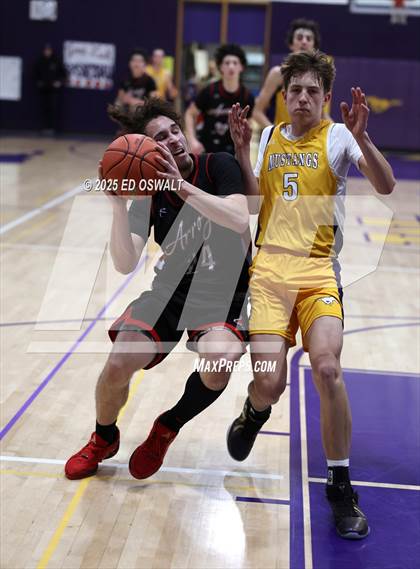 Thumbnail 1 in Arroyo @ Middletown (CIF NCS D4 First Round) photogallery.