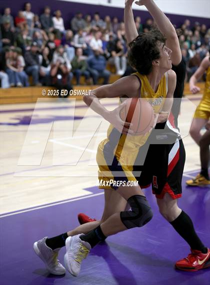 Thumbnail 1 in Arroyo @ Middletown (CIF NCS D4 First Round) photogallery.