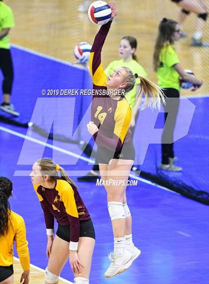 Thumbnail 3 in Eagle Ridge Academy vs Alamosa (CHSAA 3A Pool Play) photogallery.