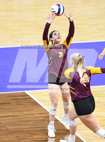 Thumbnail 2 in Eagle Ridge Academy vs Alamosa (CHSAA 3A Pool Play) photogallery.