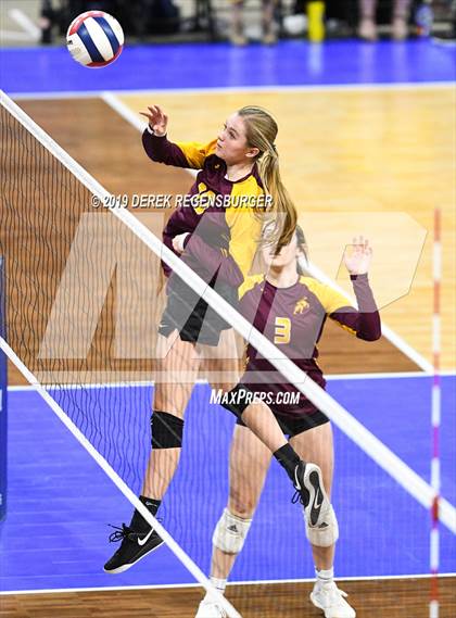 Thumbnail 1 in Eagle Ridge Academy vs Alamosa (CHSAA 3A Pool Play) photogallery.
