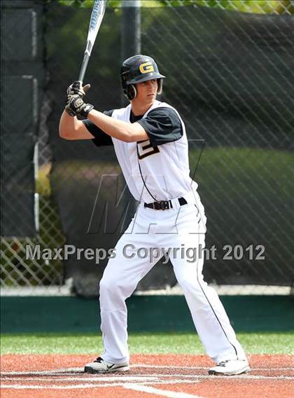Thumbnail 2 in Granada vs. San Leandro (Alhambra Easter Classic) photogallery.