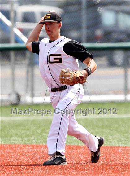 Thumbnail 1 in Granada vs. San Leandro (Alhambra Easter Classic) photogallery.
