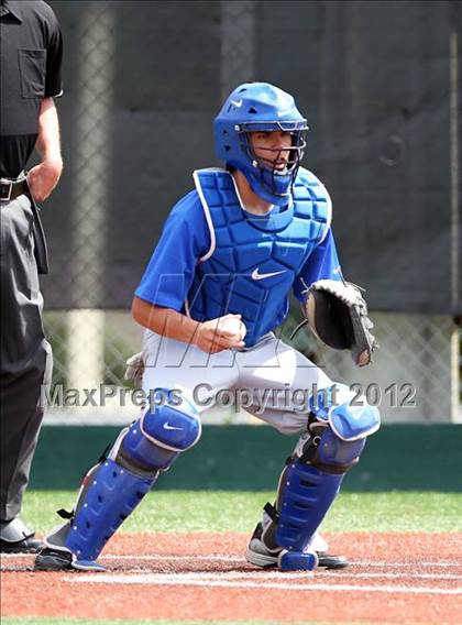 Thumbnail 2 in Granada vs. San Leandro (Alhambra Easter Classic) photogallery.