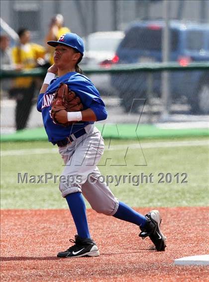 Thumbnail 3 in Granada vs. San Leandro (Alhambra Easter Classic) photogallery.