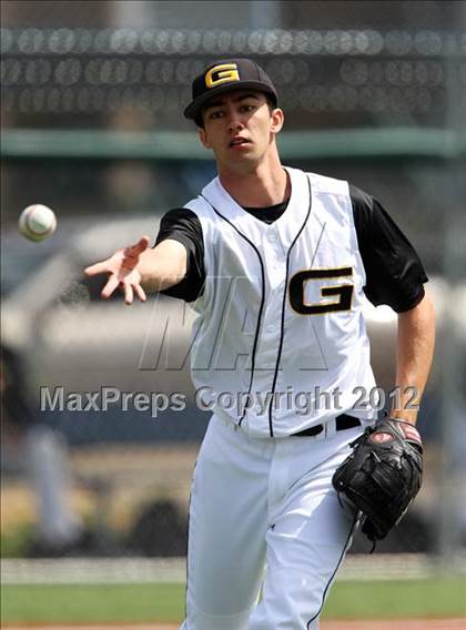 Thumbnail 3 in Granada vs. San Leandro (Alhambra Easter Classic) photogallery.