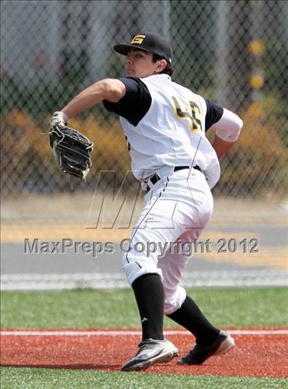 Thumbnail 2 in Granada vs. San Leandro (Alhambra Easter Classic) photogallery.