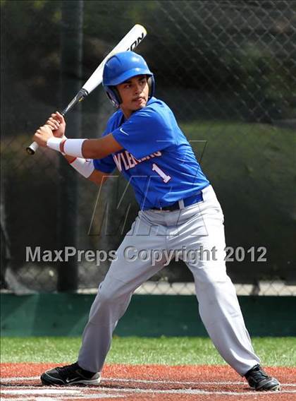Thumbnail 2 in Granada vs. San Leandro (Alhambra Easter Classic) photogallery.