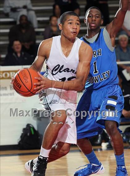 Thumbnail 2 in North Crowley vs. Clark (McDonald's Texas Invitational) photogallery.