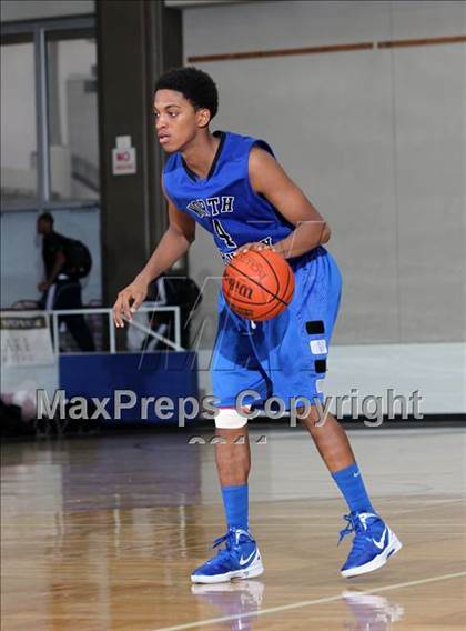 Thumbnail 2 in North Crowley vs. Clark (McDonald's Texas Invitational) photogallery.