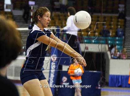 Thumbnail 1 in Eaton vs Olathe (CHSAA 3A Playoff) photogallery.