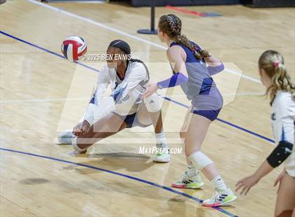 Thumbnail 1 in Hebron Christian vs. Lovett (GHSA Private State Final) photogallery.