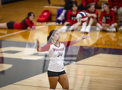Thumbnail 3 in Tucson High Magnet School @ Cienega photogallery.