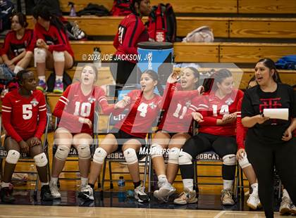 Thumbnail 2 in Tucson High Magnet School @ Cienega photogallery.