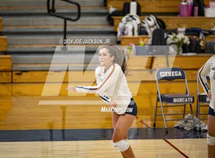 Thumbnail 3 in Tucson High Magnet School @ Cienega photogallery.