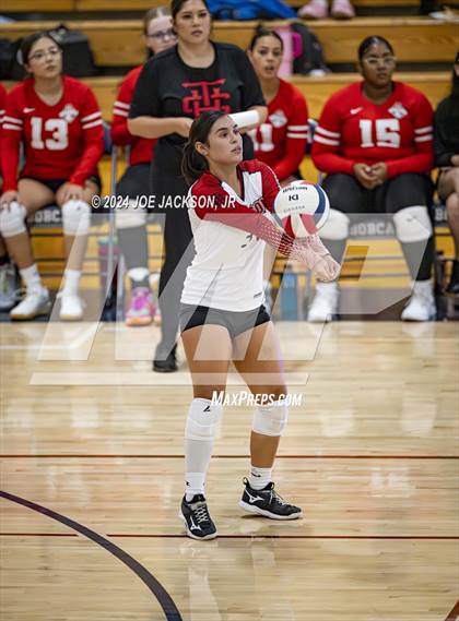 Thumbnail 1 in Tucson High Magnet School @ Cienega photogallery.