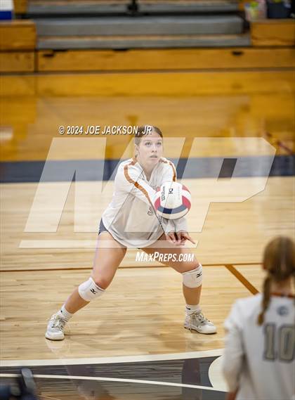 Thumbnail 2 in Tucson High Magnet School @ Cienega photogallery.