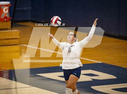 Thumbnail 2 in Tucson High Magnet School @ Cienega photogallery.