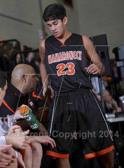 Thumbnail 3 in Mamaroneck vs Rye  (17th annual Mamaroneck Sound Shore Classic) photogallery.