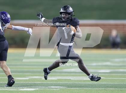Thumbnail 2 in Boerne vs. Randle (UIL 5A D2 Football Semifinal) photogallery.