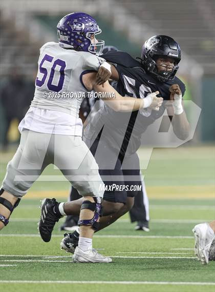 Thumbnail 2 in Boerne vs. Randle (UIL 5A D2 Football Semifinal) photogallery.