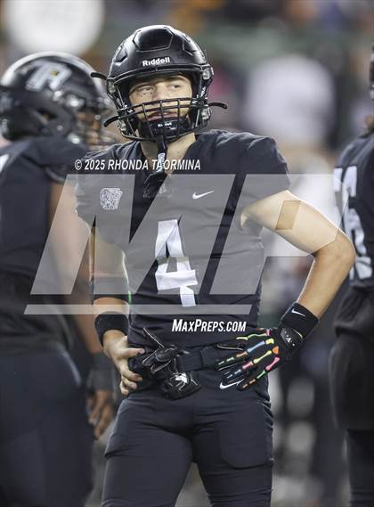 Thumbnail 3 in Boerne vs. Randle (UIL 5A D2 Football Semifinal) photogallery.