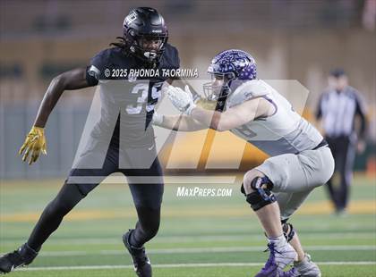 Thumbnail 1 in Boerne vs. Randle (UIL 5A D2 Football Semifinal) photogallery.