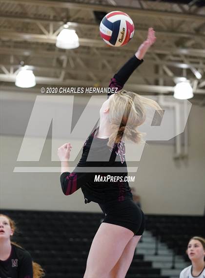 Thumbnail 1 in Magnolia @ College Station photogallery.
