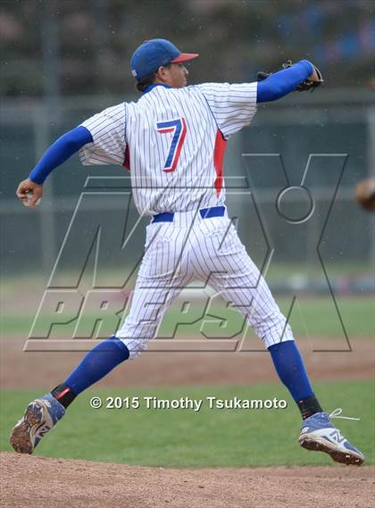 Thumbnail 1 in Manogue @ Reno (NIAA D1 North Semifinal) photogallery.