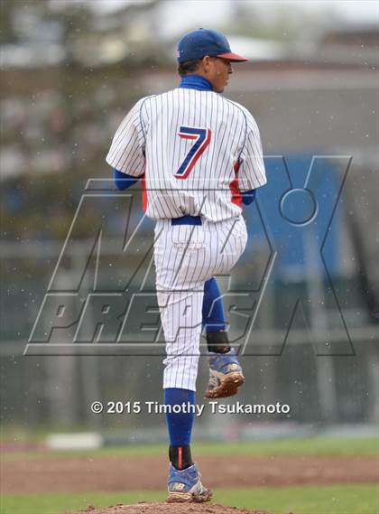 Thumbnail 3 in Manogue @ Reno (NIAA D1 North Semifinal) photogallery.