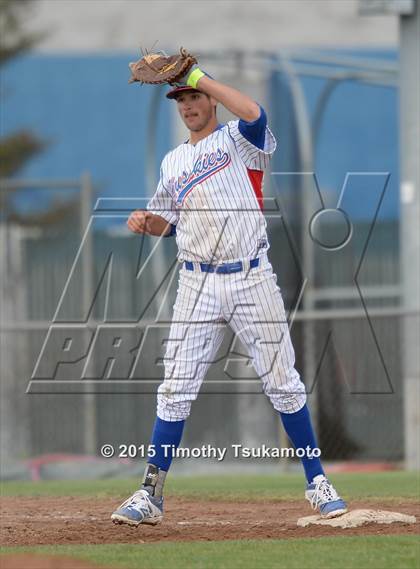 Thumbnail 1 in Manogue @ Reno (NIAA D1 North Semifinal) photogallery.