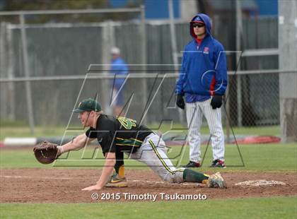 Thumbnail 2 in Manogue @ Reno (NIAA D1 North Semifinal) photogallery.