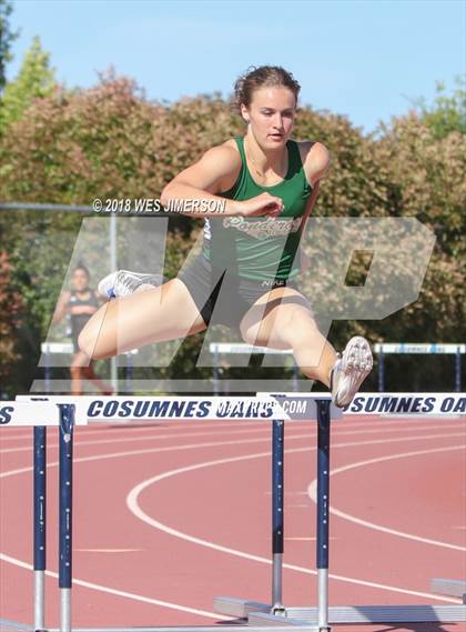 Thumbnail 1 in Capital Valley Conference League Championship Prelims photogallery.