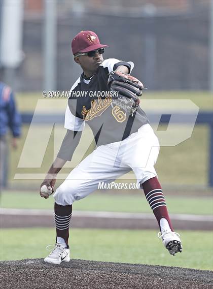 Thumbnail 2 in Lindblom @ Jones photogallery.