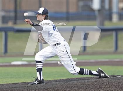 Thumbnail 2 in Lindblom @ Jones photogallery.
