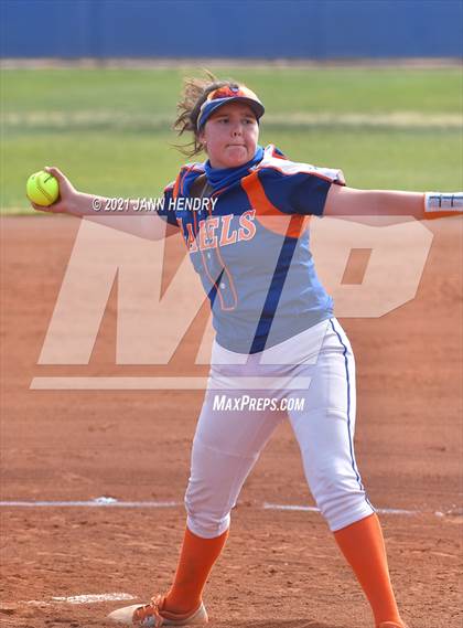 Thumbnail 2 in Las Vegas @ Bishop Gorman photogallery.