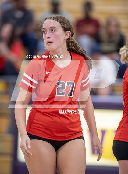 Thumbnail 3 in Bishop Alemany vs Hart photogallery.