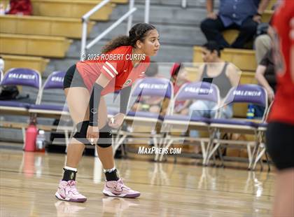 Thumbnail 1 in Bishop Alemany vs Hart photogallery.