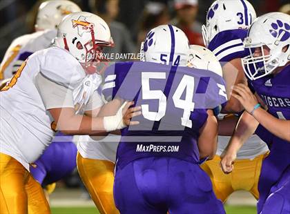Thumbnail 1 in S & S Consolidated vs. Jacksboro (UIL 3A Division 2 Region 2 Bi-District) photogallery.