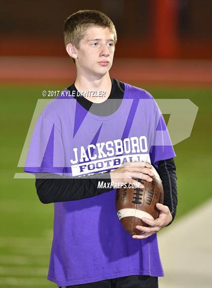 Thumbnail 1 in S & S Consolidated vs. Jacksboro (UIL 3A Division 2 Region 2 Bi-District) photogallery.