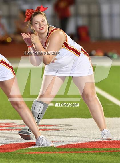 Thumbnail 3 in S & S Consolidated vs. Jacksboro (UIL 3A Division 2 Region 2 Bi-District) photogallery.